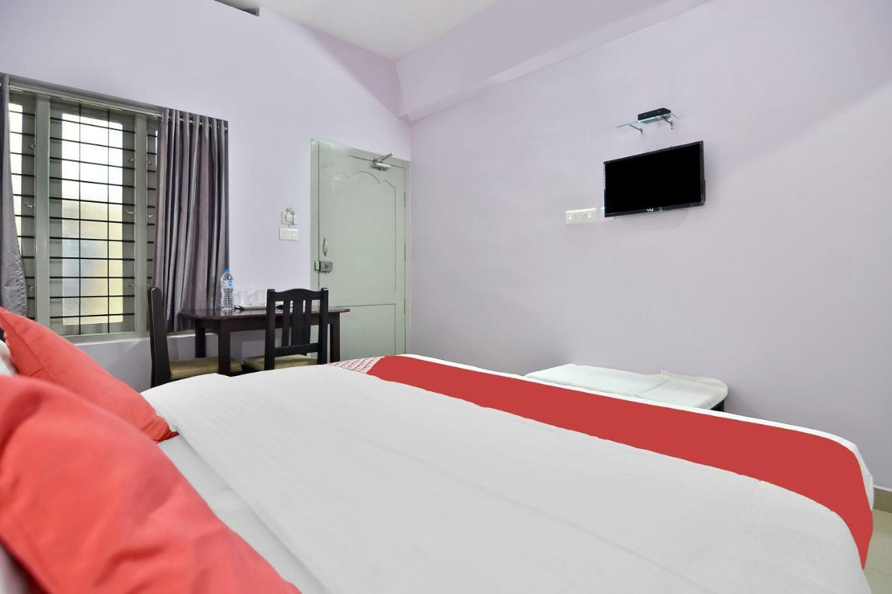 Shanthi Residency Pathanāmthitta المظهر الخارجي الصورة